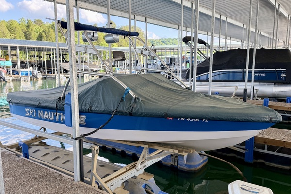 20ft Correct Craft Yacht For Sale