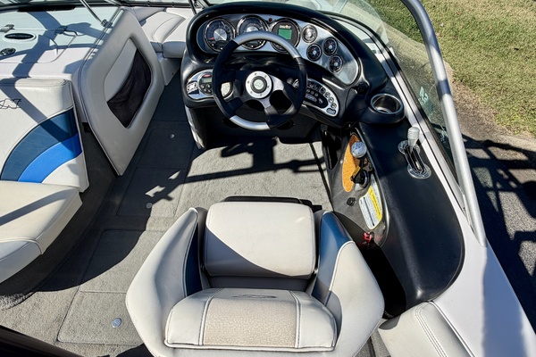 20ft Correct Craft Yacht For Sale