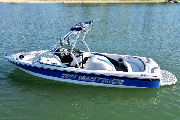 20ft Correct Craft Yacht For Sale