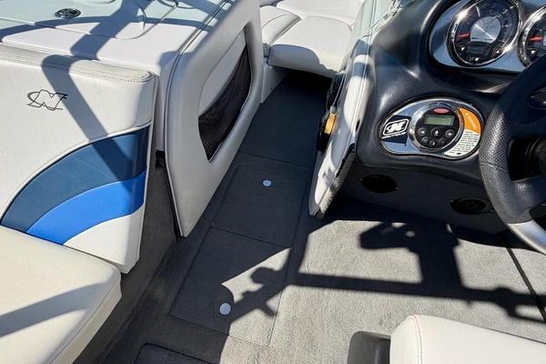 20ft Correct Craft Yacht For Sale