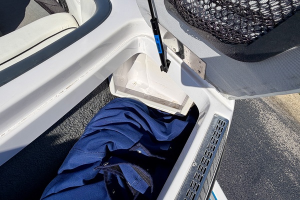 20ft Correct Craft Yacht For Sale