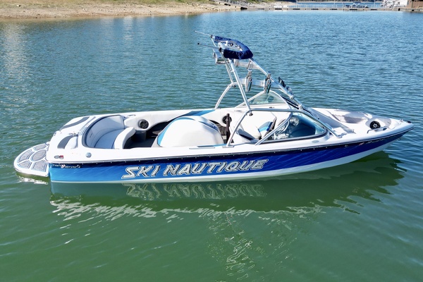 20ft Correct Craft Yacht For Sale