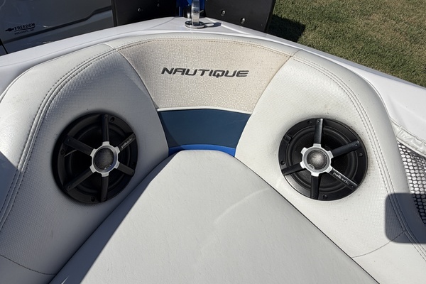 20ft Correct Craft Yacht For Sale