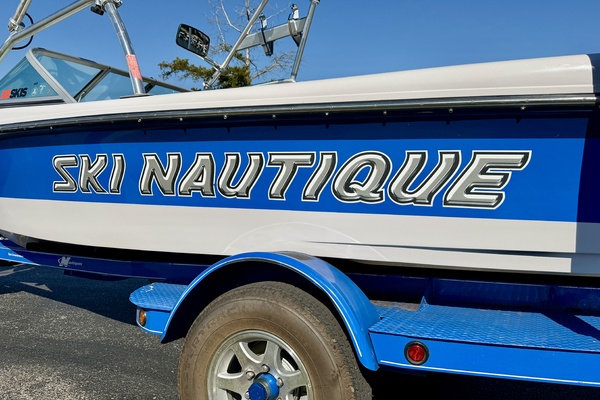 20ft Correct Craft Yacht For Sale