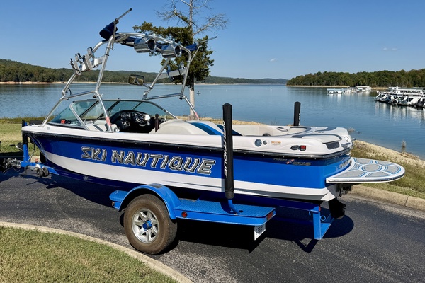 20ft Correct Craft Yacht For Sale