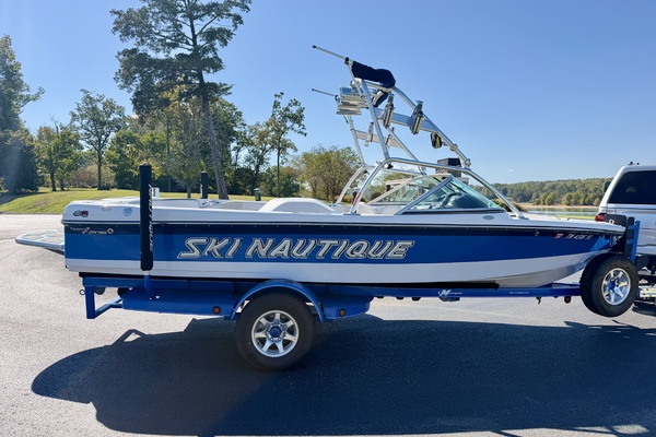 20ft Correct Craft Yacht For Sale