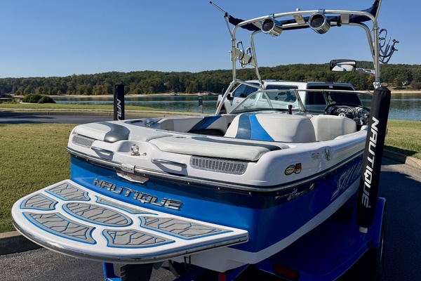 20ft Correct Craft Yacht For Sale