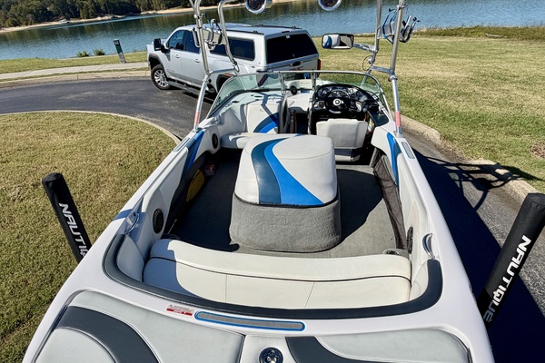 20ft Correct Craft Yacht For Sale