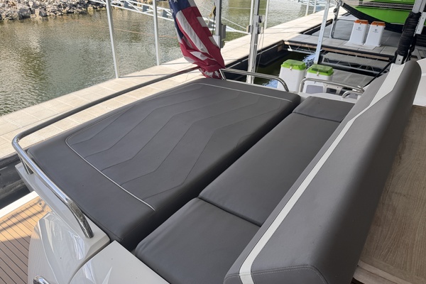 55ft Sunseeker Yacht For Sale