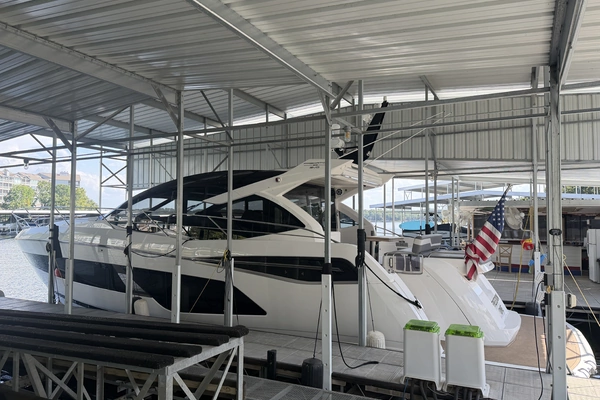 55-ft-Sunseeker-2021-PREDATOR 55- Lake Ozark Missouri United States  yacht for sale