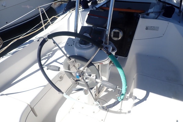 33ft Hunter Yacht For Sale