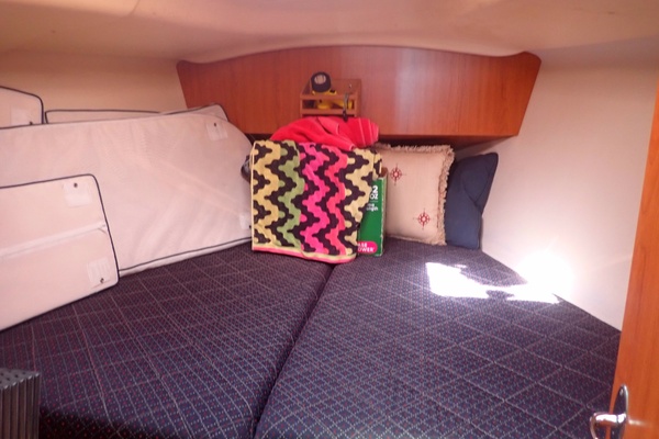 33ft Hunter Yacht For Sale