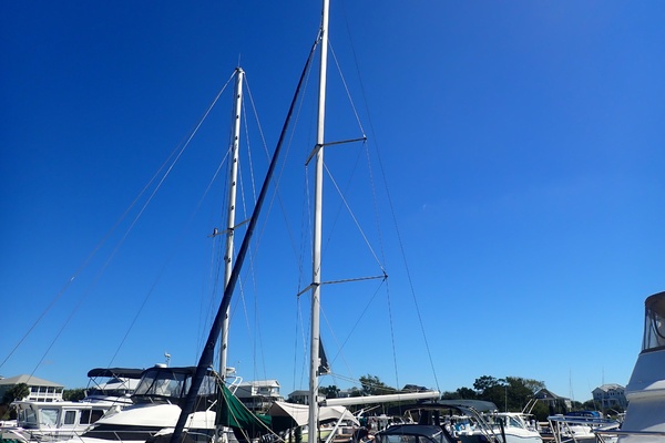 33ft Hunter Yacht For Sale