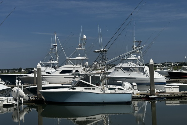 26ft Custom Carolina Yacht For Sale