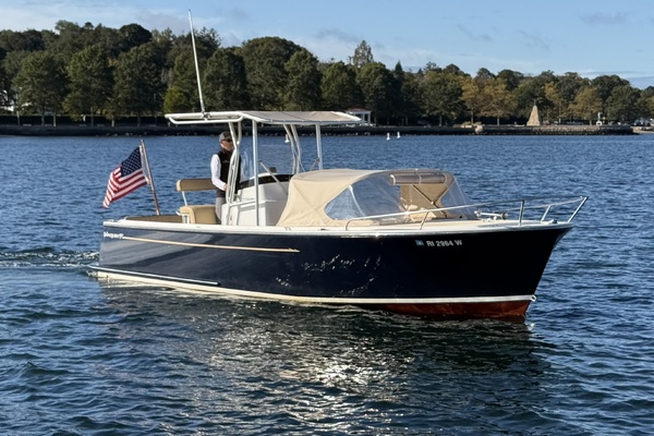 Surrey 24ft Vanquish Yacht For Sale