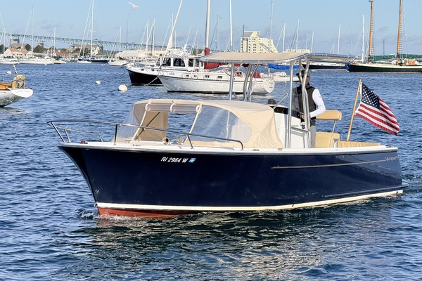 Surrey 24ft Vanquish Yacht For Sale