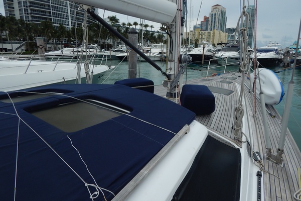 Deep Blue 58ft North Wind Yacht For Sale