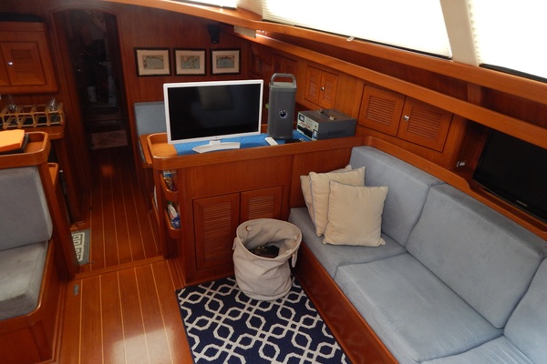 Deep Blue 58ft North Wind Yacht For Sale