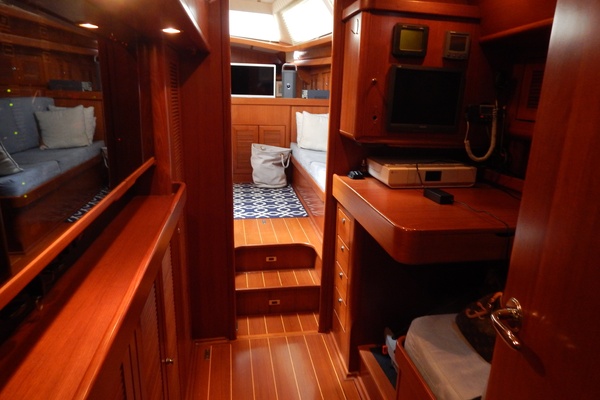 Deep Blue 58ft North Wind Yacht For Sale