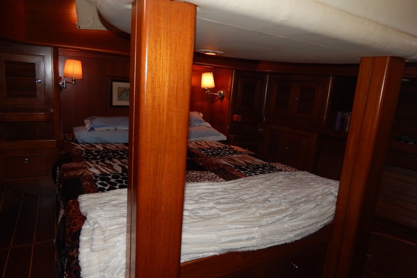 Deep Blue 58ft North Wind Yacht For Sale
