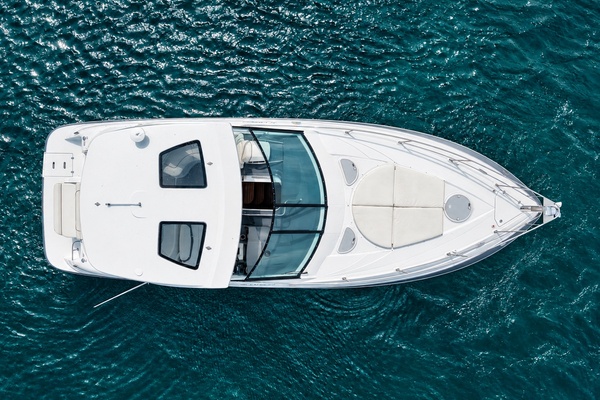 35ft Cruisers Yachts Yacht For Sale