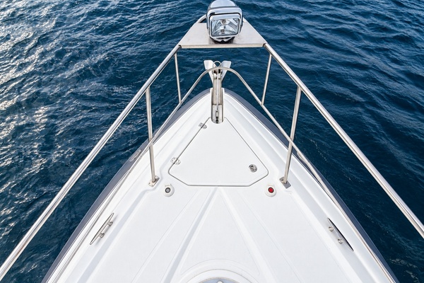 35ft Cruisers Yachts Yacht For Sale