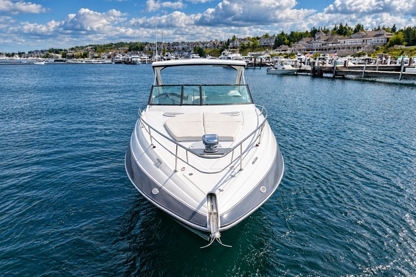 35ft Cruisers Yachts Yacht For Sale