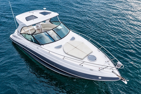 35ft Cruisers Yachts Yacht For Sale