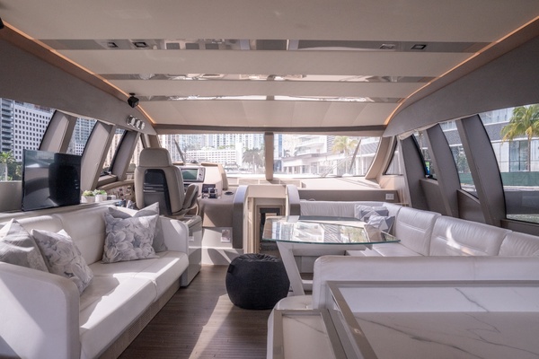 2016Ferretti Yachts 65 ft