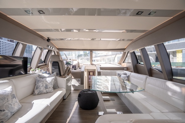 2016Ferretti Yachts 65 ft