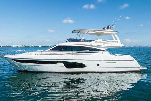 2016Ferretti Yachts 65 ft