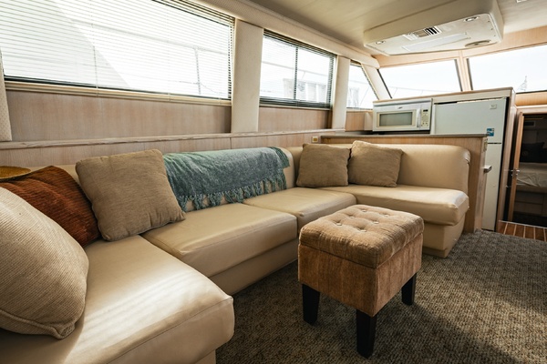 ALL ABOUT MEEEEE 52ft Hatteras Yacht For Sale