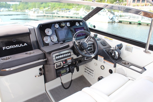 MAKING HAY 33ft Formula Yacht For Sale