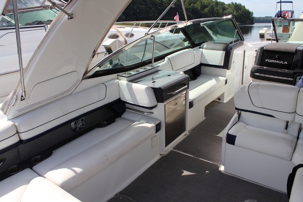 MAKING HAY 33ft Formula Yacht For Sale