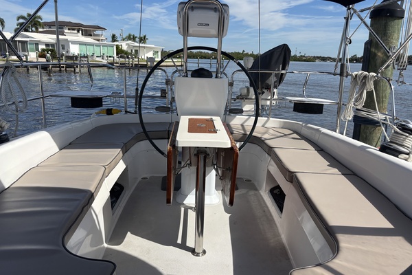 The Wicked 38ft Catalina Yacht For Sale