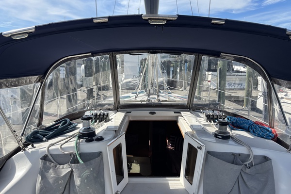 The Wicked 38ft Catalina Yacht For Sale