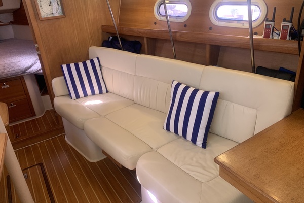 The Wicked 38ft Catalina Yacht For Sale