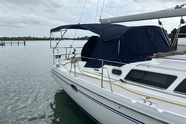 The Wicked 38ft Catalina Yacht For Sale