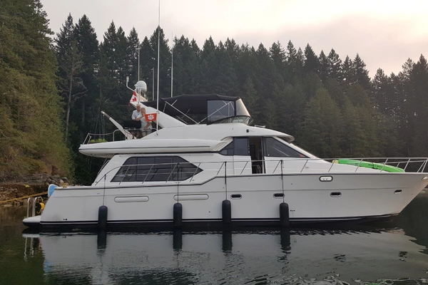 52-ft-Bayliner-2000-5288 Pilot House Motoryacht-Trading Places Seattle  Washington United States  yacht for sale