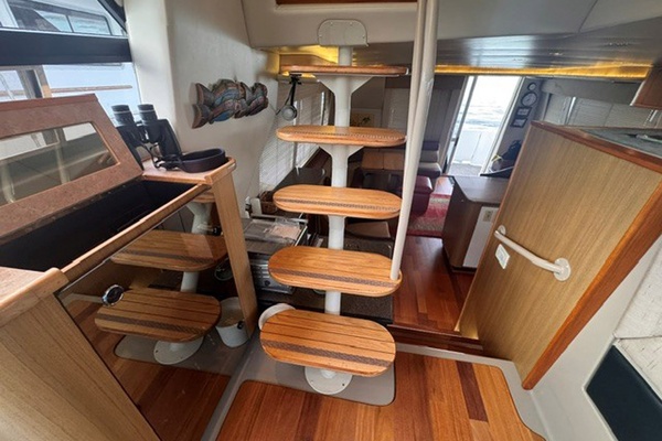 Trading Places 52ft Bayliner Yacht For Sale