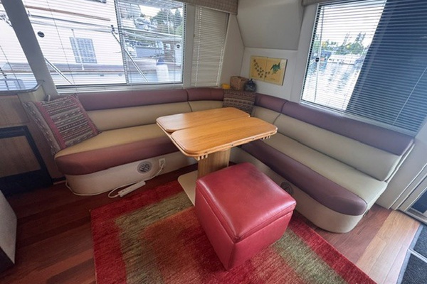 Trading Places 52ft Bayliner Yacht For Sale