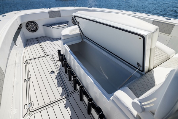 Flak Bait 43ft Freeman Yacht For Sale