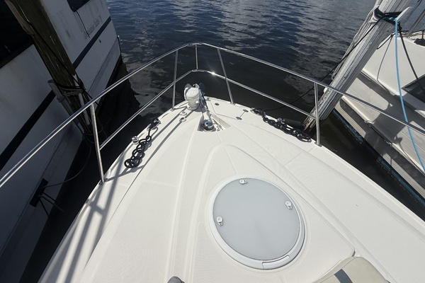 33ft Monterey Yacht For Sale