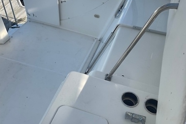 Paradise 35ft Silverton Yacht For Sale