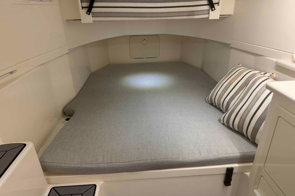 35ft Cobia Yacht For Sale