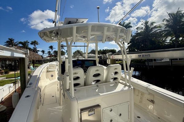 35ft Cobia Yacht For Sale