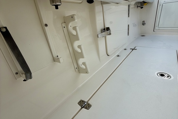 35ft Cobia Yacht For Sale