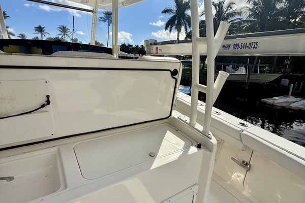 35ft Cobia Yacht For Sale