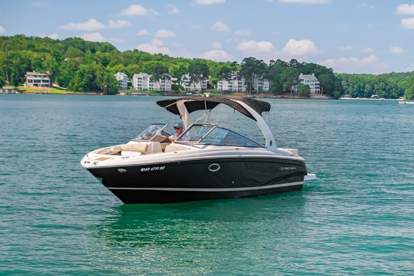 27ft Regal Yacht For Sale