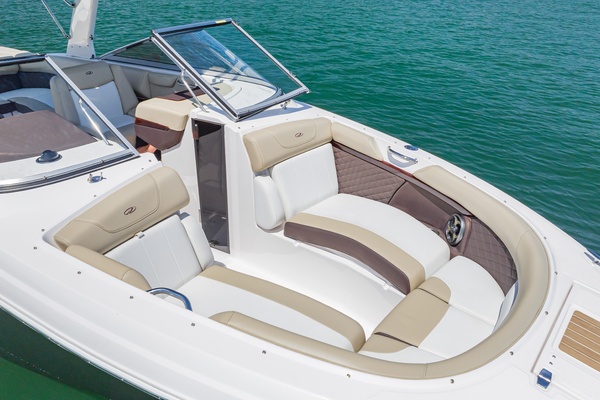 27ft Regal Yacht For Sale